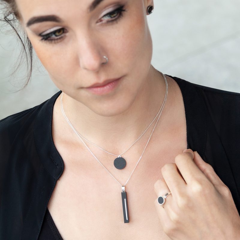 Studio 4L, die Manufaktur für Betonschmuck, handgefertigte Unikate und Wohnaccessoires aus Betonschmuck