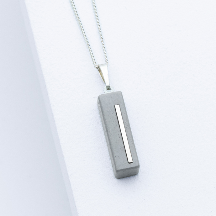 Betonschmuck von Studio 4L. Kette Juliane C3 Silber.
