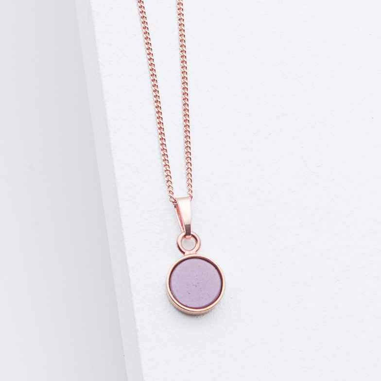 Studio 4L. Betonschmuck Kette R20 Rosé Crocus.