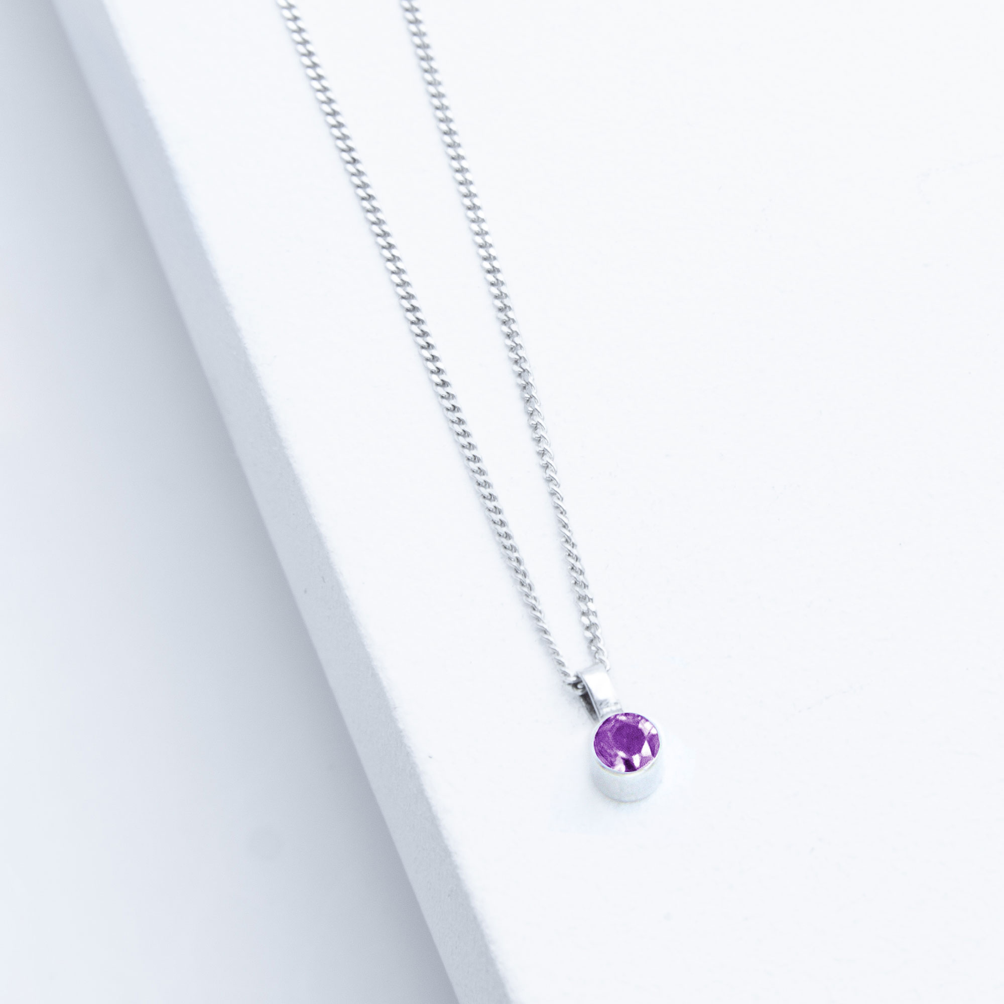 Kette Sparkle Amethyst Silber mit rundem Amethyst – Diamantschliff Ø 3 mm
